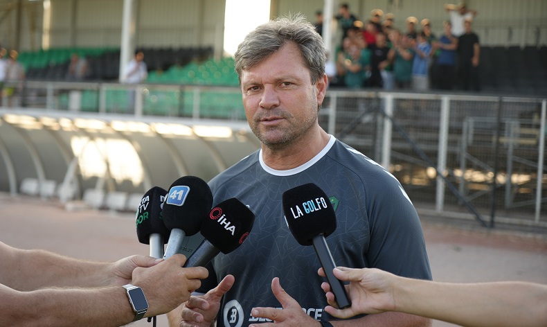 Kocaelispor Teknik Direktörü Ertuğrul Sağlam: “Amed maçını kazanıp milli takım arasına dörtte dört ile girmek istiyoruz”