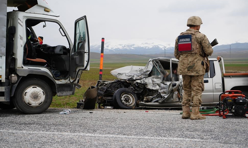 Erzurum jandarma bölgesinde bir ayda 20 trafik kazası