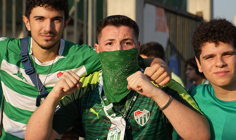 Bursaspor taraftarlarından, Muş Spor maçına yoğun ilgi