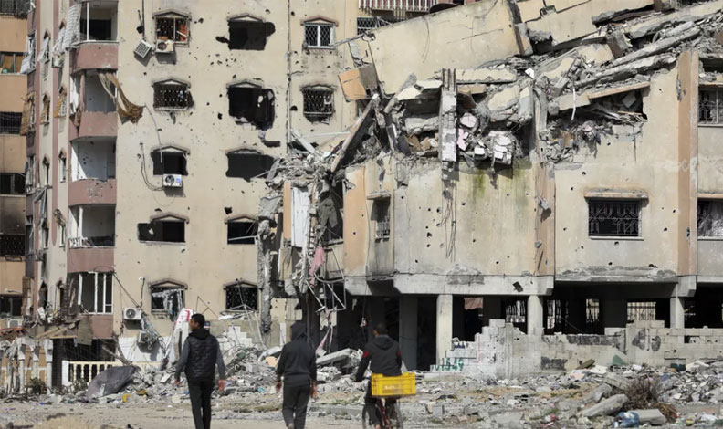 İsrail saldırısında 12 kişi öldü