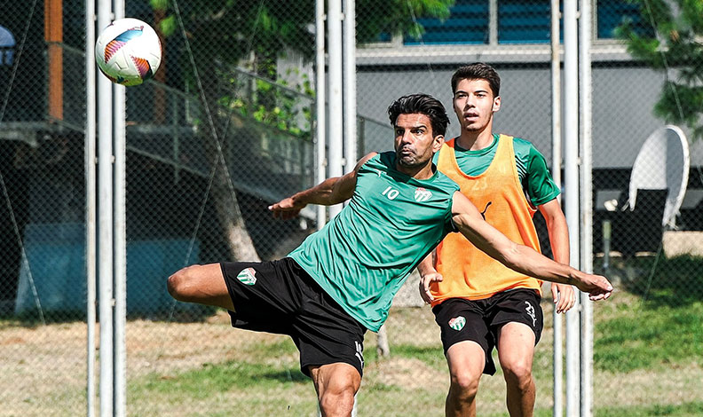 Bursaspor, Düzcespor maçı hazırlıklarını tamamladı