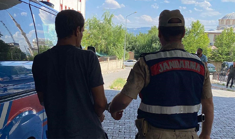 JASAT Balıkesir’de hapis cezası bulunan 52 şahsı yakaladı