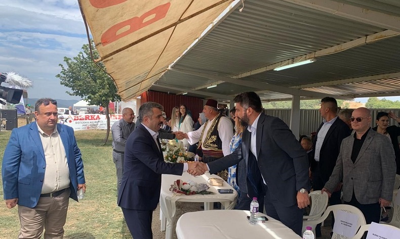 BaşkanYılmaz, Tarihi Alantepe Yağlı Güreşleri’ne katıldı
