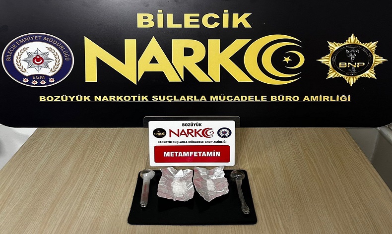 Durdurulan 2 şüpheli araçtan uyuşturucu madde ele geçirildi