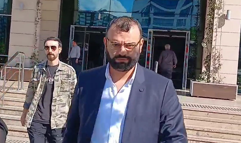 Ogün Samast İstanbul’da görülen duruşmaya katılmak üzere geldiği Trabzon Adliyesi’nden ayrıldı