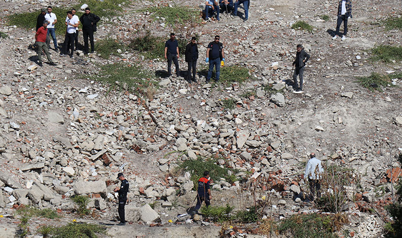 Boş arazide insan kemikleri bulundu