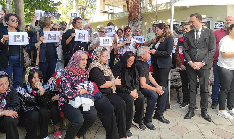 Cenazede ‘Sıla bizim kızımız’ pankartları açıldı