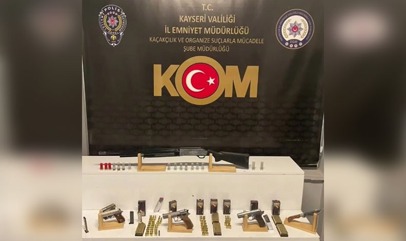 Ruhsatsız silah satan şahıs yakalandı