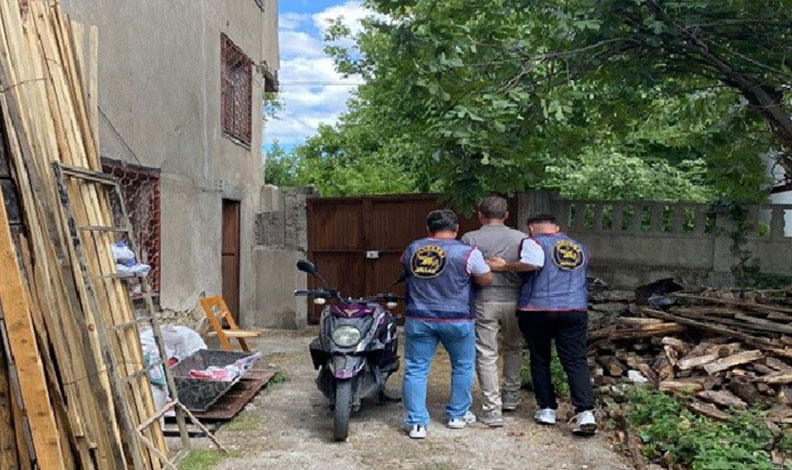 Çeşitli suçlardan aranan 105 kişi yakalandı, 21’i tutuklandı