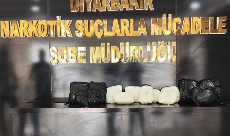 Diyarbakır Havalimanı’nda 11 kilo 400 gram skunk ele geçirildi