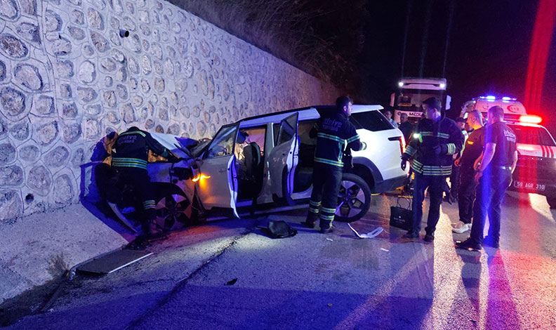 Tekirdağ’da feci kaza: 2 doktor hayatını kaybetti