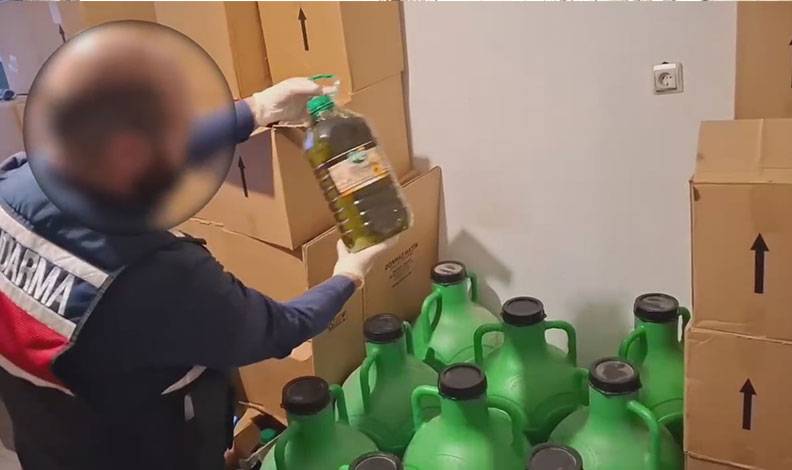 Balıkesir’de 2 bin 400 litre sahte zeytinyağı ele geçirildi