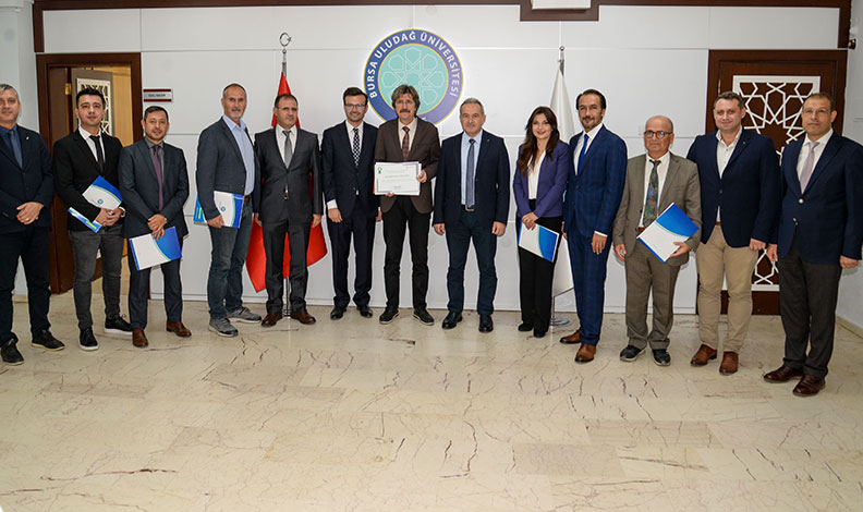 Büyükşehir Akıllı Şehir Akademisi’nde final heyecanı
