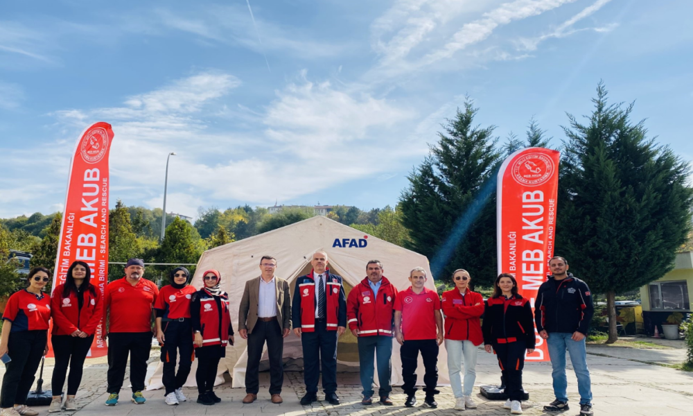 Öğrenciler afette yapması gerekenleri öğrendi