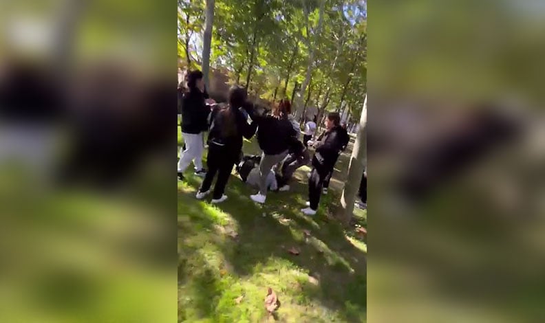 Eyüpsultan’da kız öğrenciler arasında kavga: Darp edilen arkadaşları bayıldı