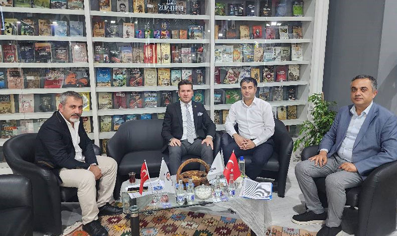 Başkan Tatık’tan kitap fuarında okuma vurgusu