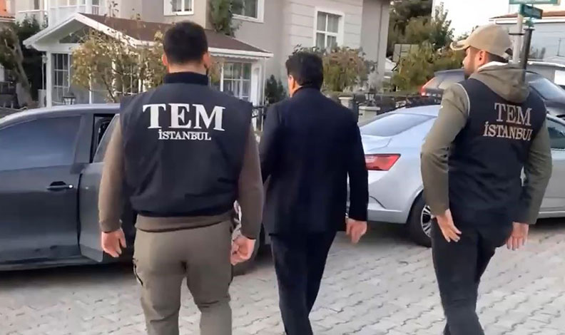 Tutuklanan Esenyurt Belediye Başkanı Ahmet Özer’in gözaltı alındığı anlar ortaya çıktı