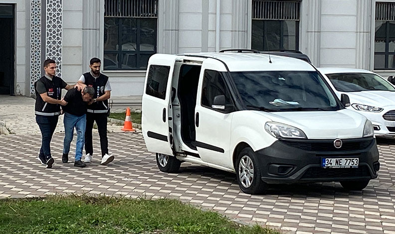 Otobüsteki vahşetin zanlısı adliyeye sevk edildi
