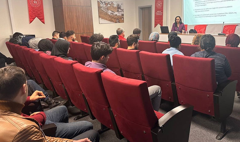 Bağımlılıkla mücadele konusunda bilgilendirme yapıldı