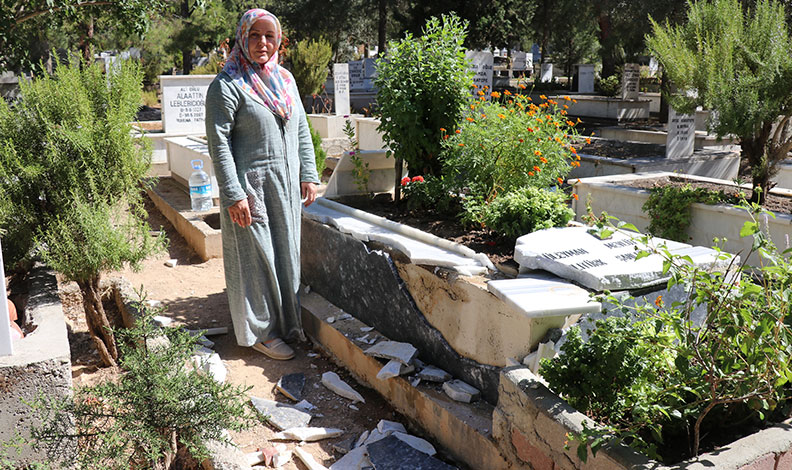 “Görücüler kocamın mezarına zarar vermiş olabilir”