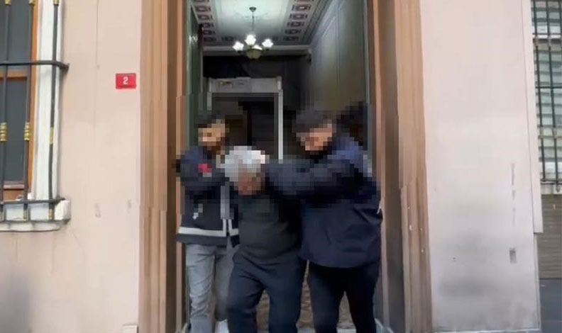 Polisi arayarak ‘Annem evde hareketsiz yatıyor’ dedi, gerçek bambaşka çıktı