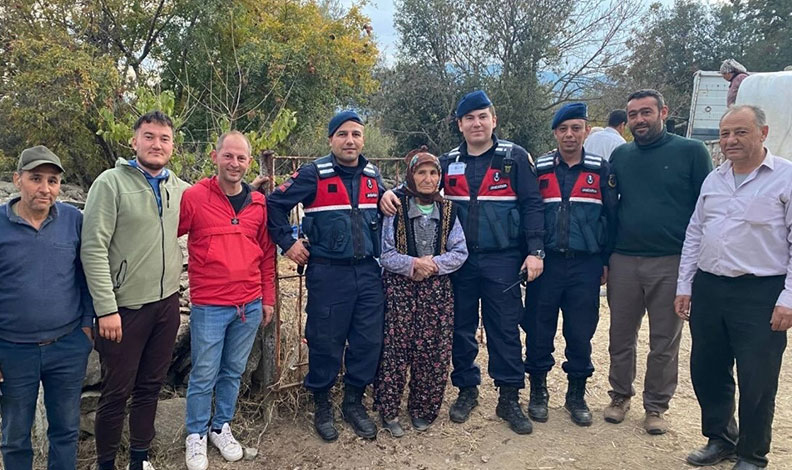 Kayıp Alzheimer hastası yaşlı kadını jandarma buldu