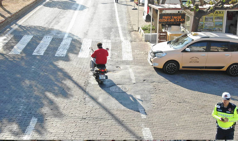 Jandarmadan drone destekli trafik denetimi