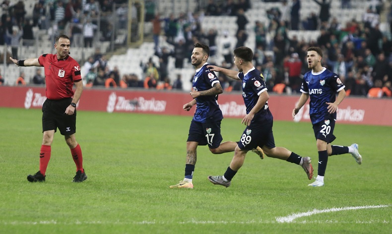 Bursaspor’dan 10 maç sonra bir ilk
